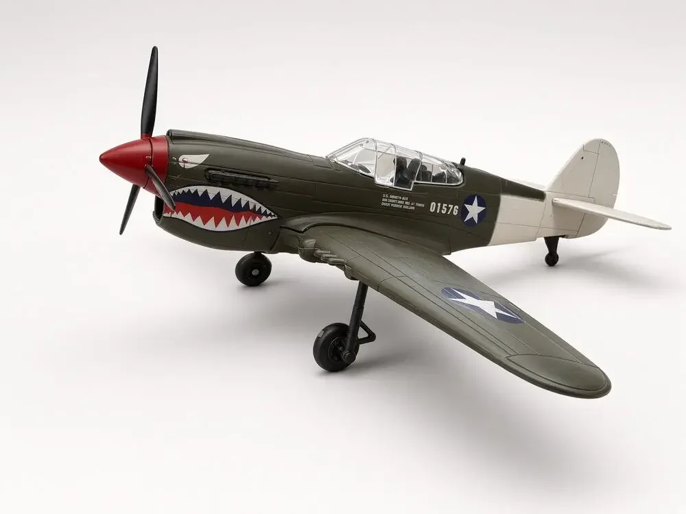 New-Ray P-40 Warhawk Flying Tiger Plastic Military Airplane Shark Mouth WWII